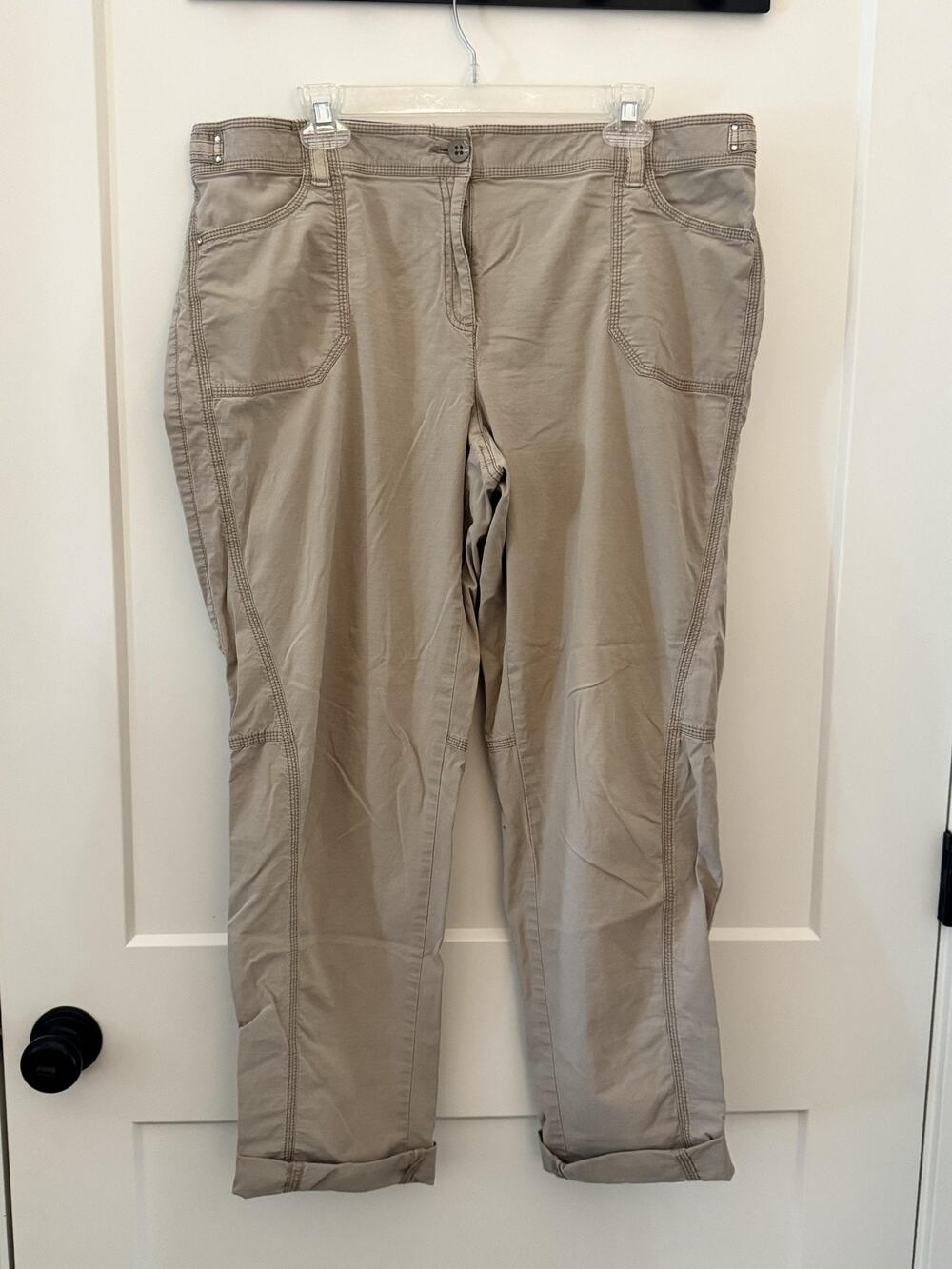 Chico's Pants Sz 2.5 Beige Twill Crop Rhinestone Pocket Stretch Relaxed Fit Vaca